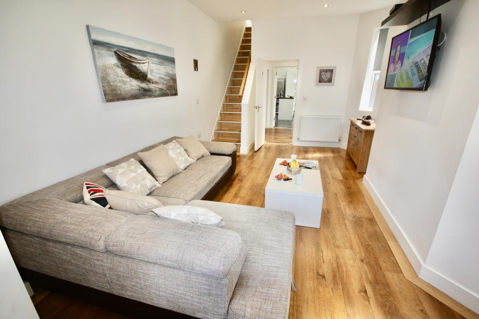 Holiday Home Hot Tub & Sauna Bournemouth Kültér fotó